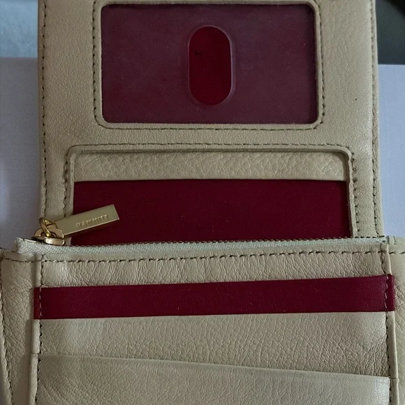 Hammitt Dawn(very light yellow) Pebble Leather Card Wallet with Gold Studs - Picture 2 of 6